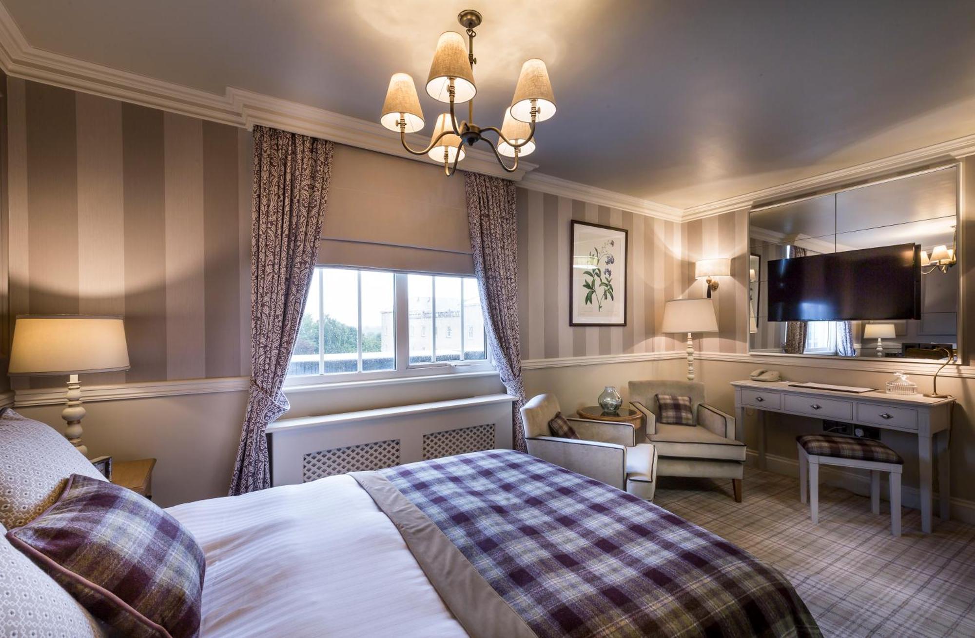 Down Hall Hotel Hatfield Heath Zewnętrze zdjęcie