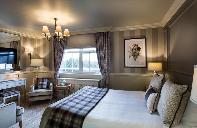 Down Hall Hotel Hatfield Heath Pokój zdjęcie