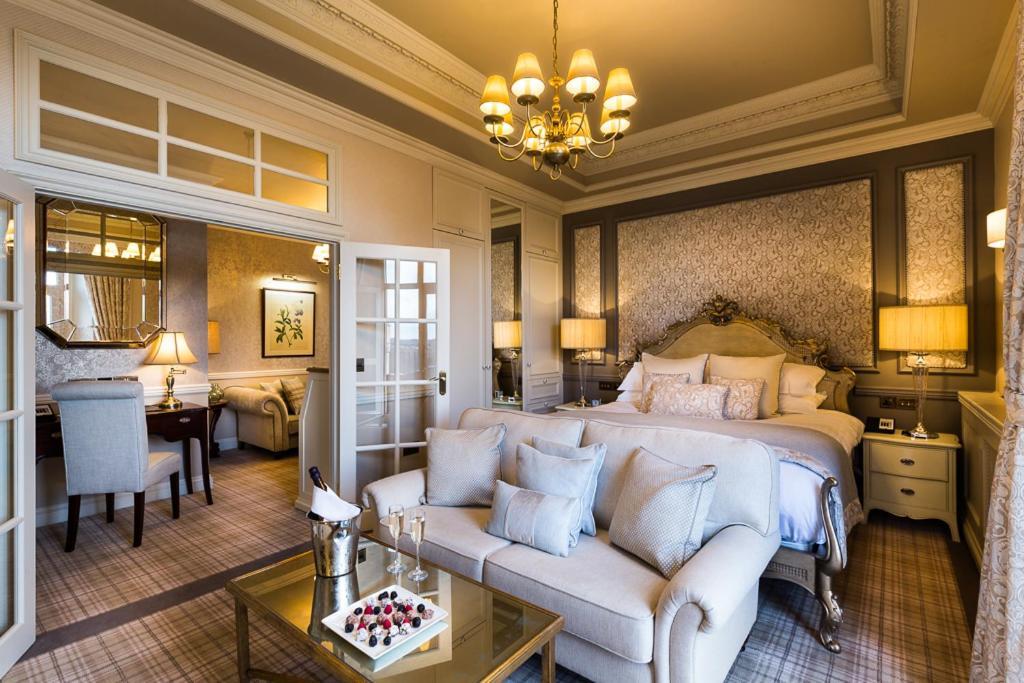 Down Hall Hotel Hatfield Heath Zewnętrze zdjęcie